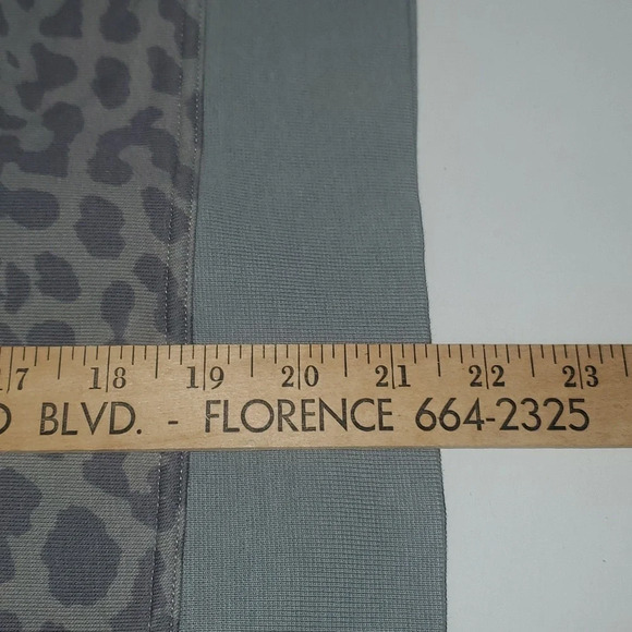 Nike Training Dri-FIT Oversized Leopard Print Cropped Hoodie Size M - Picture 13 of 13